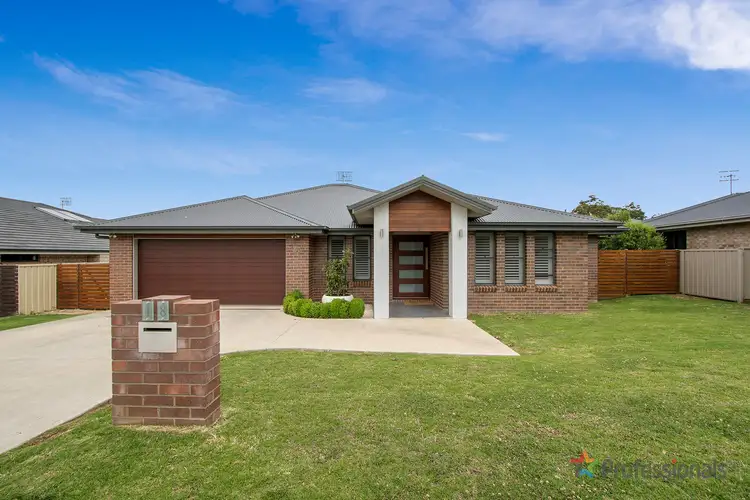Main view of Homely house listing, 18 Holmfield Drive, Armidale NSW 2350