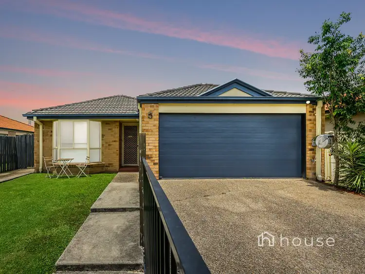 5 Stockwellia Street, Meadowbrook QLD 4131