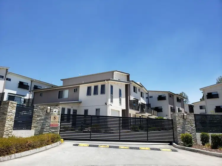 4/5-13 Brookvale Drive, Underwood QLD 4119