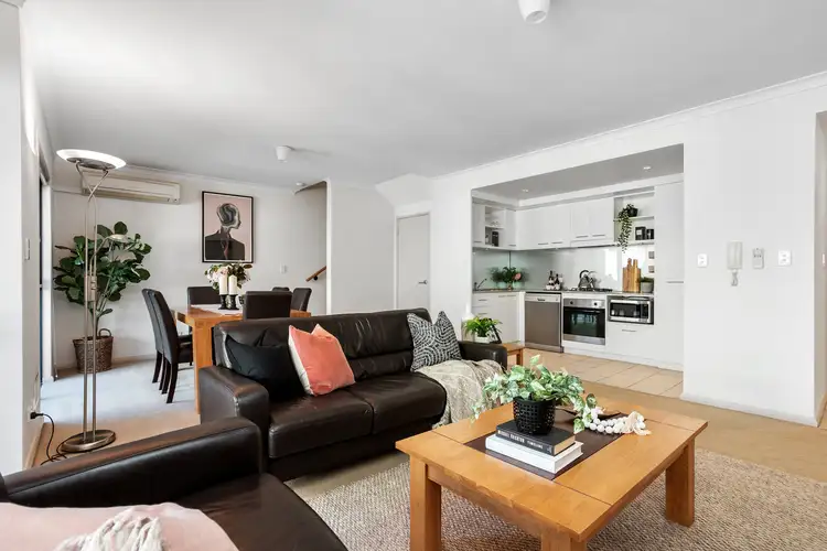 18/2 Wexford Street, Subiaco WA 6008