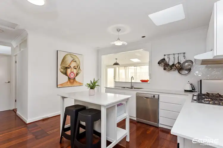 5 Warren Street, Beaconsfield WA 6162