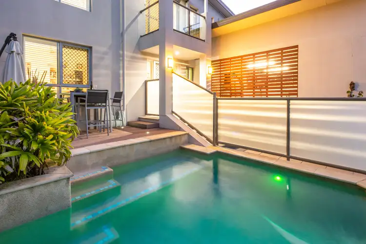 Second view of Homely semi-detached listing, 1/16 Wynflo Street, Labrador QLD 4215