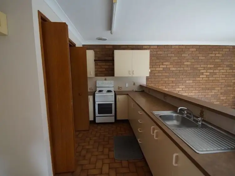 Third view of Homely unit listing, 1/16 Crest Road, Armidale NSW 2350