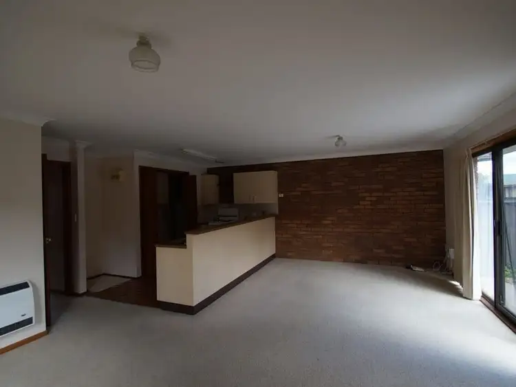 Fourth view of Homely unit listing, 1/16 Crest Road, Armidale NSW 2350