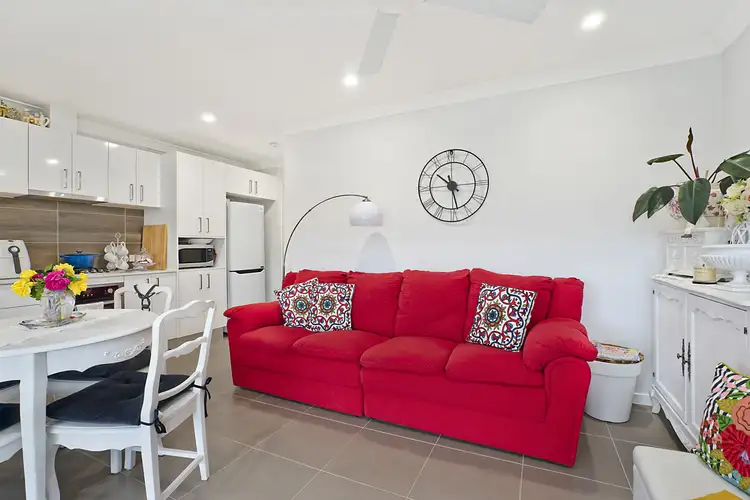 Fifth view of Homely semi-detached listing, 6b Croft Close, Thornton NSW 2322