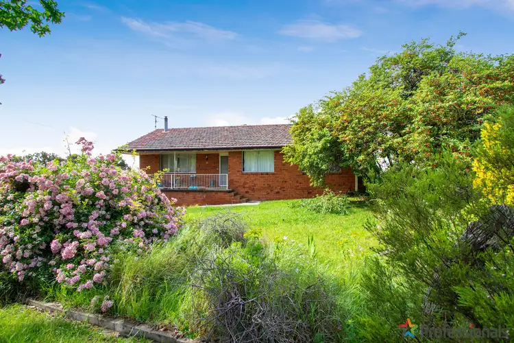 Main view of Homely house listing, 6 Simpson Avenue, Armidale NSW 2350