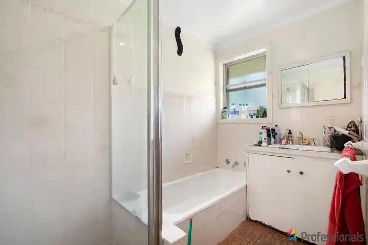 Fourth view of Homely house listing, 6 Simpson Avenue, Armidale NSW 2350