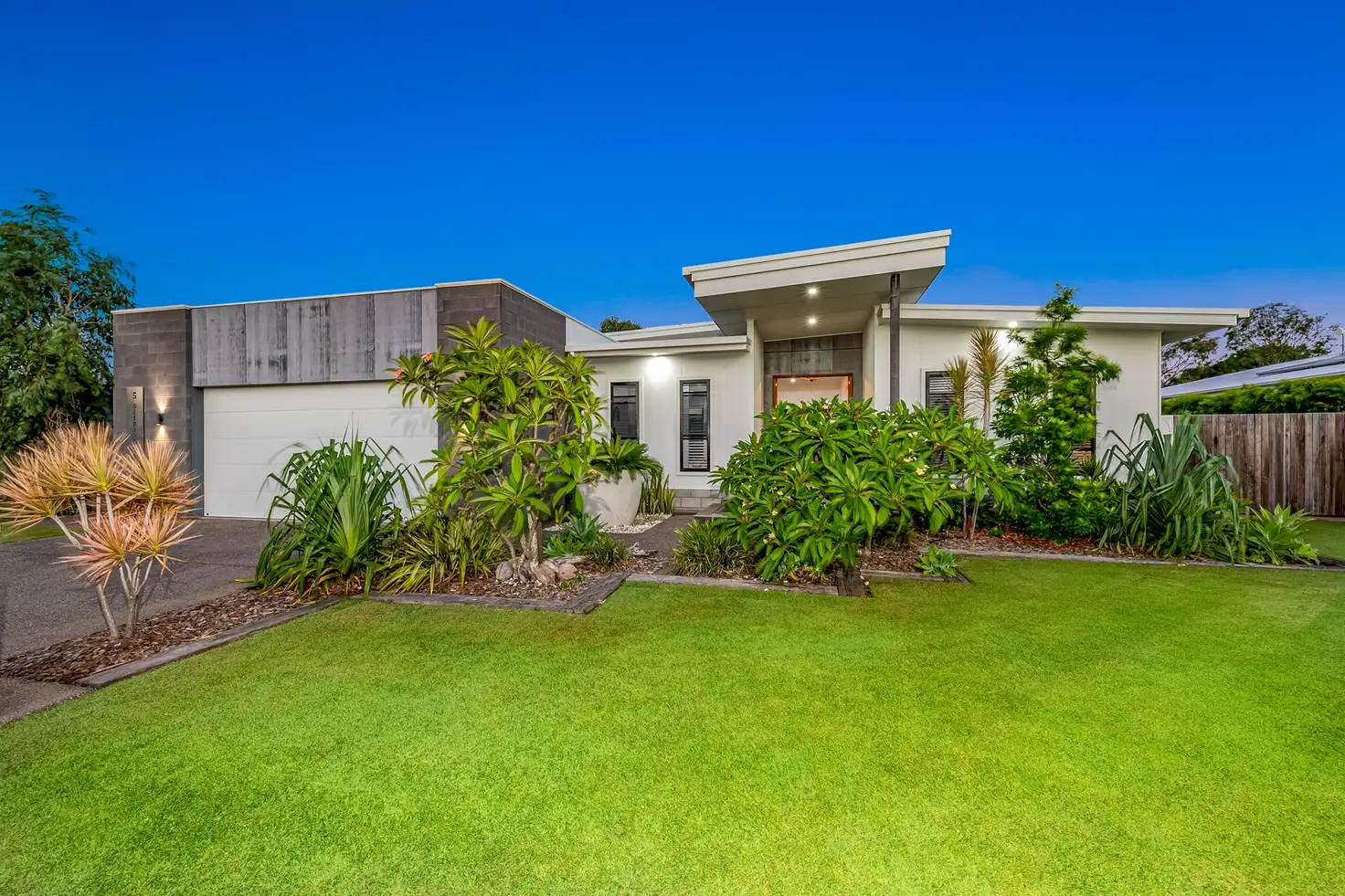 Main view of Homely house listing, 5 Deering Place, Innes Park QLD 4670