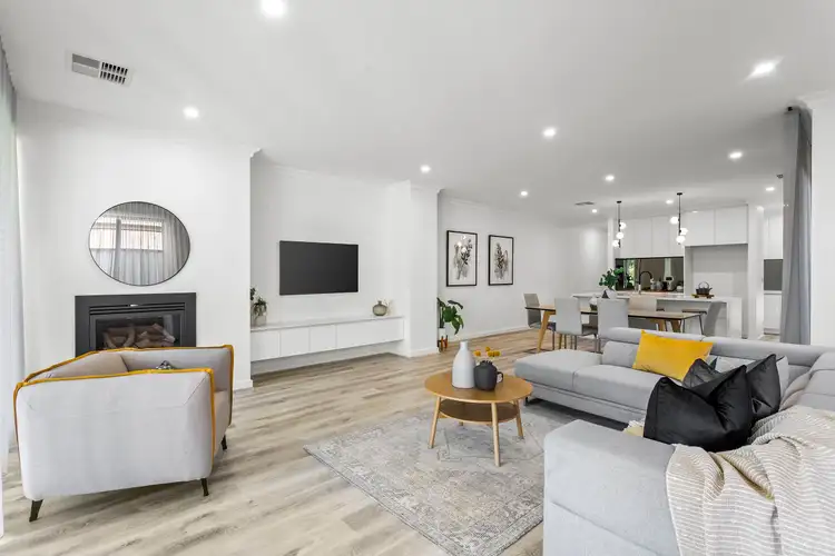 Sixth view of Homely townhouse listing, 31 Lind Street, Strathmore VIC 3041