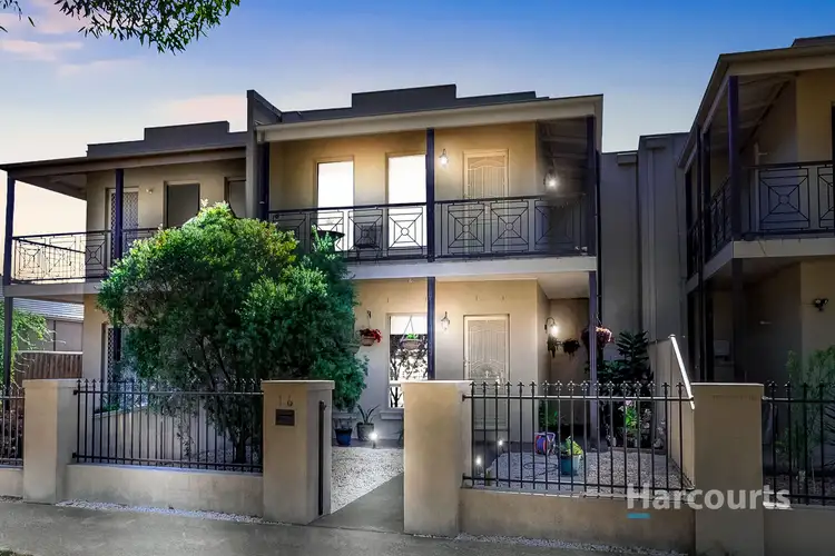 16 Nobel Banks Drive, Cairnlea VIC 3023
