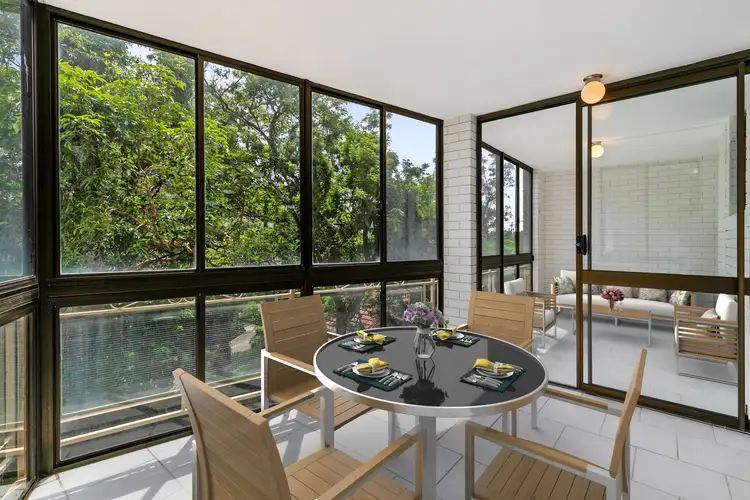 2/63 Ryans Road, St Lucia QLD 4067
