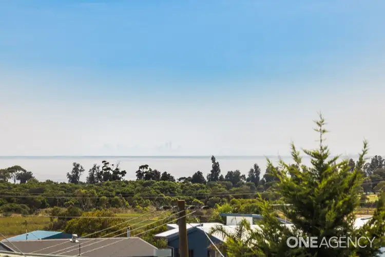 Fifth view of Homely house listing, 5 Holly Court, Portarlington VIC 3223