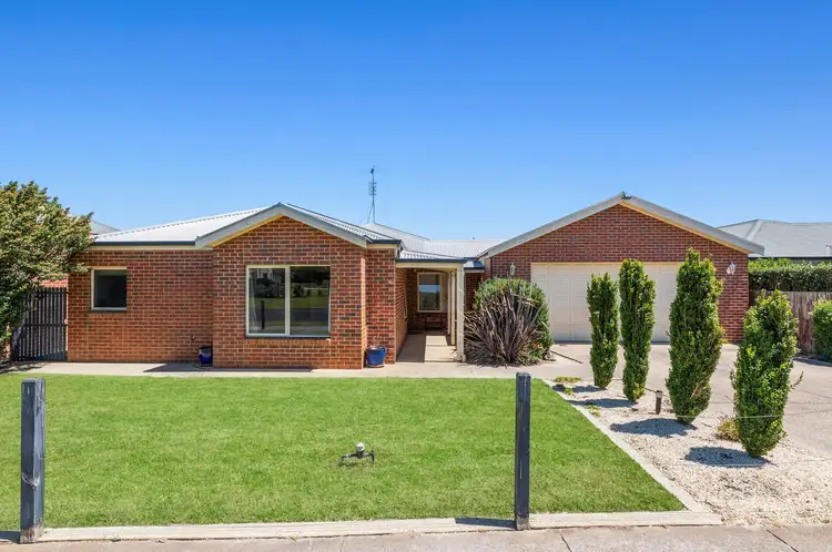 18 Canowindra Way, Leopold VIC 3224