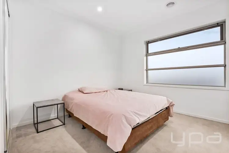 Seventh view of Homely house listing, 14 Broadbeach Circuit, Sanctuary Lakes VIC 3030