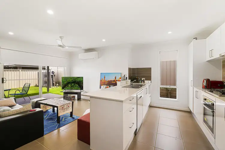 Second view of Homely semi-detached listing, 2/9 Croft Close, Thornton NSW 2322