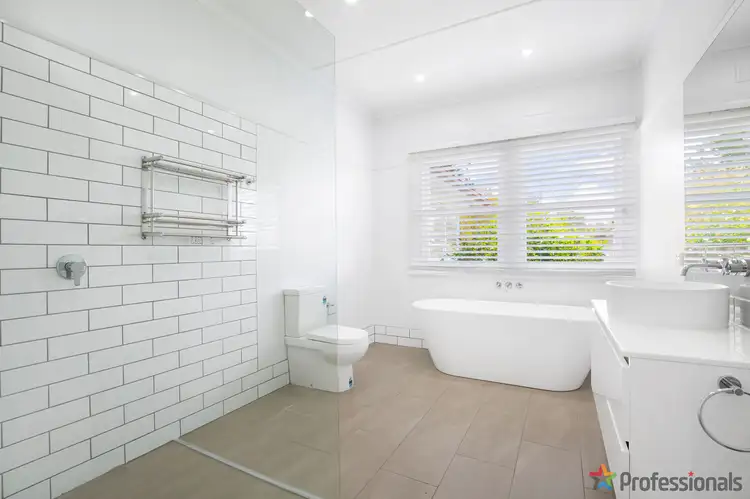 Fifth view of Homely house listing, 123 Jeffrey Street, Armidale NSW 2350