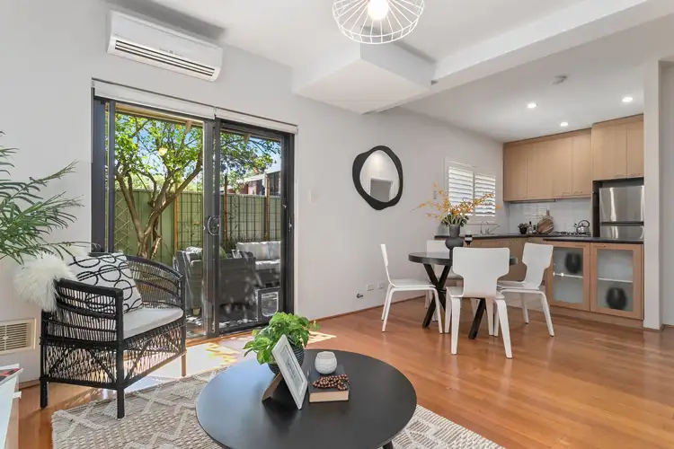 4/17 Troy Terrace, Daglish WA 6008