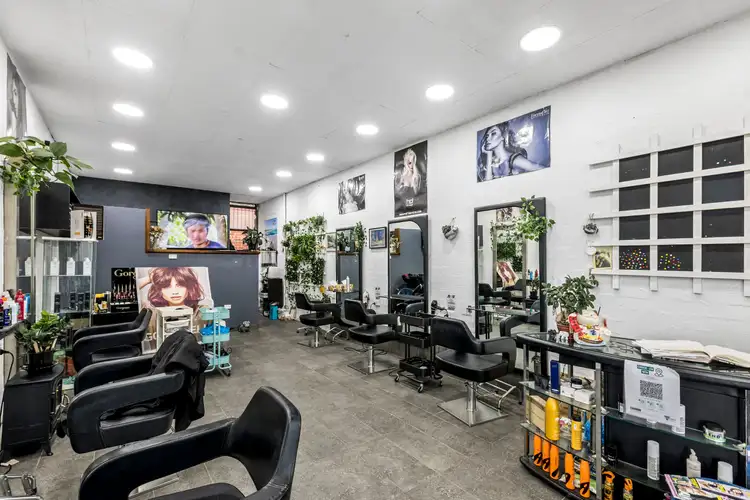 Second view of Homely other listing, 5 Wallis Mall, Niddrie VIC 3042