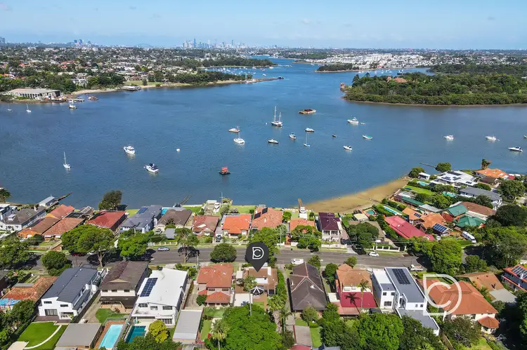 52 Llewellyn Street, Rhodes NSW 2138