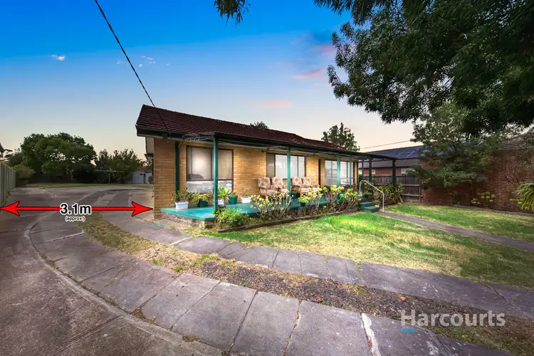 10 Crosslee Court, Deer Park VIC 3023