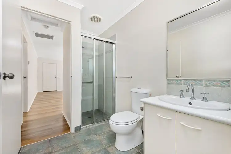 Sixth view of Homely unit listing, 10/70 Protea Street, Carrum Downs VIC 3201