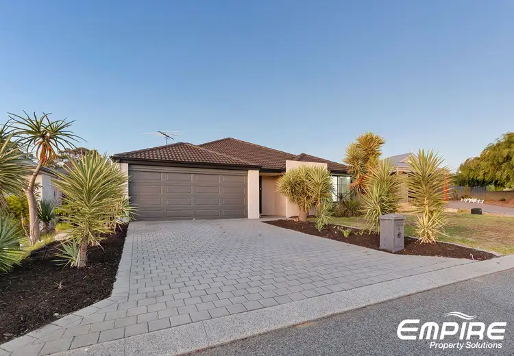 4 Chertsey Way, Wellard WA 6170