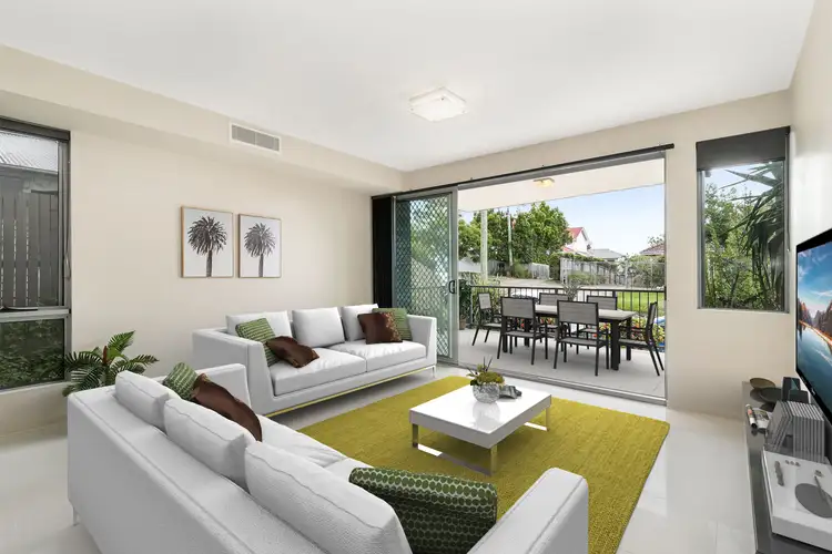 2/6 Stanley Terrace, Taringa QLD 4068