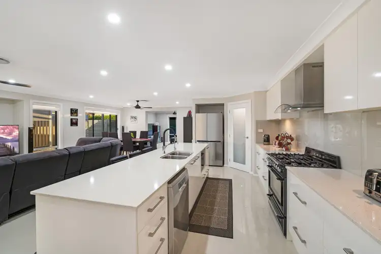 Fifth view of Homely house listing, 19 Laurie Drive, Raworth NSW 2321