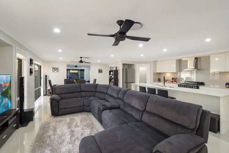 Sixth view of Homely house listing, 19 Laurie Drive, Raworth NSW 2321