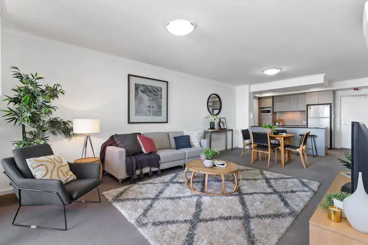 10/98 Lake Street, Northbridge WA 6003