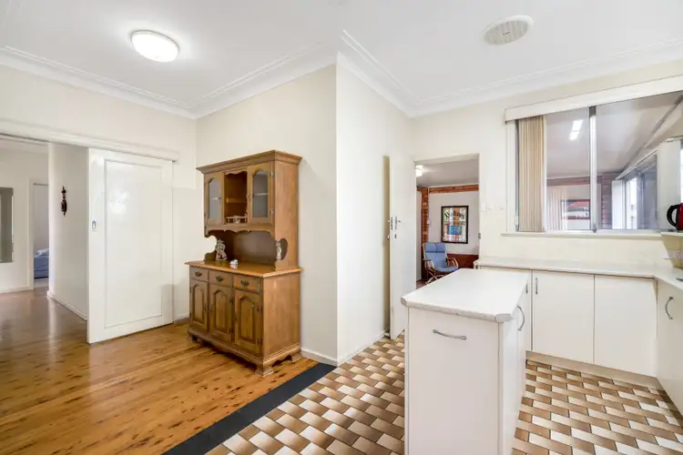 Fifth view of Homely house listing, 48 Pasedena Crescent, Beresfield NSW 2322