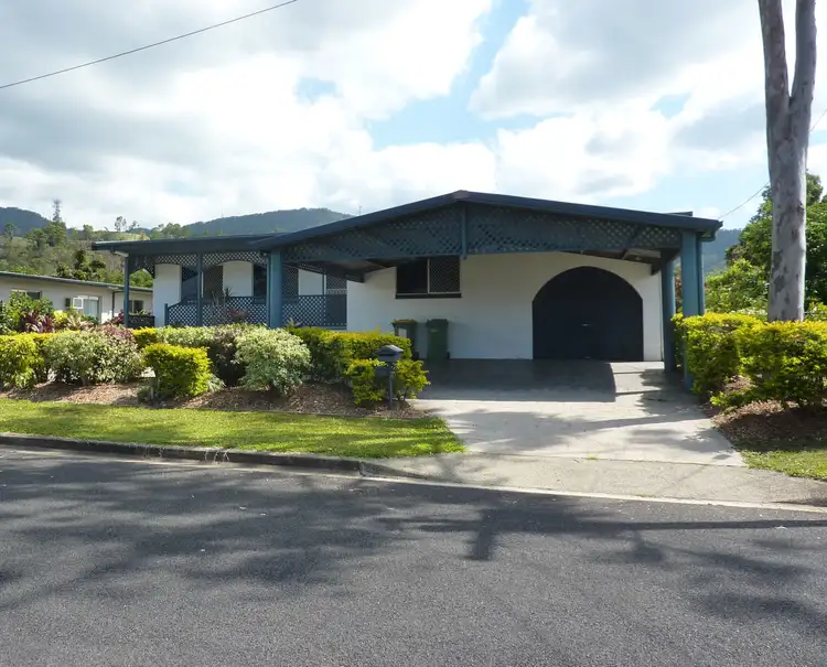 28 Alma Close, Woree QLD 4868