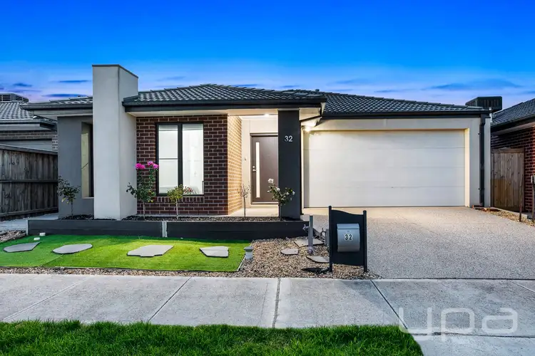 32 Lafayette Crescent, Point Cook VIC 3030