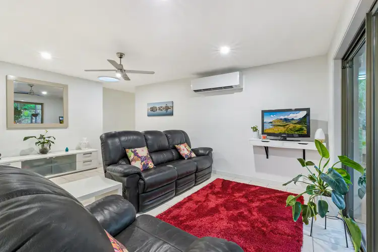 Fifth view of Homely house listing, 8 Green Hill Court, Sinnamon Park QLD 4073