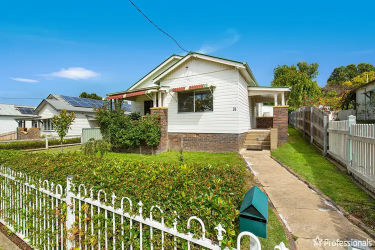 74 Marsh Street, Armidale NSW 2350