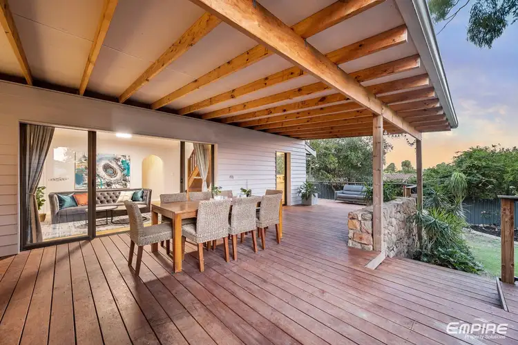 9 Tangney Crescent, Samson WA 6163