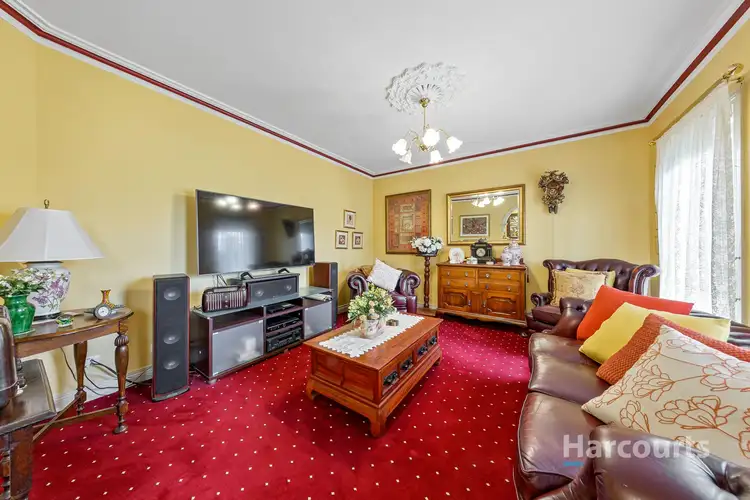 Fifth view of Homely townhouse listing, 39 Pinewood Crescent, Cairnlea VIC 3023