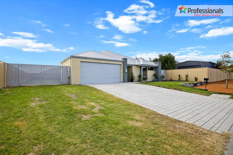 8 Galle Street, Yakamia WA 6330