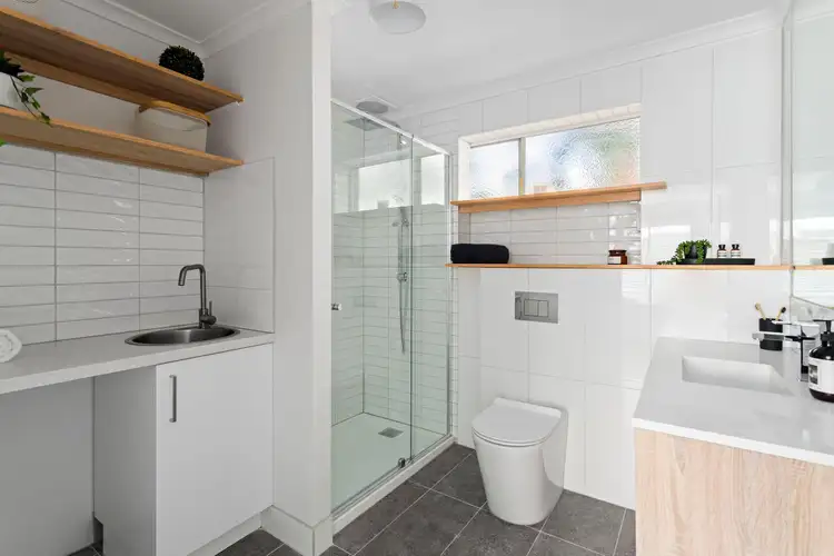 Fifth view of Homely unit listing, 6/246 Buckley Street, Essendon VIC 3040