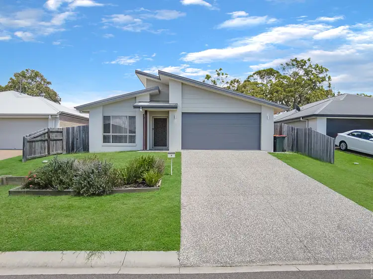 4 Lillee Court, Urangan QLD 4655