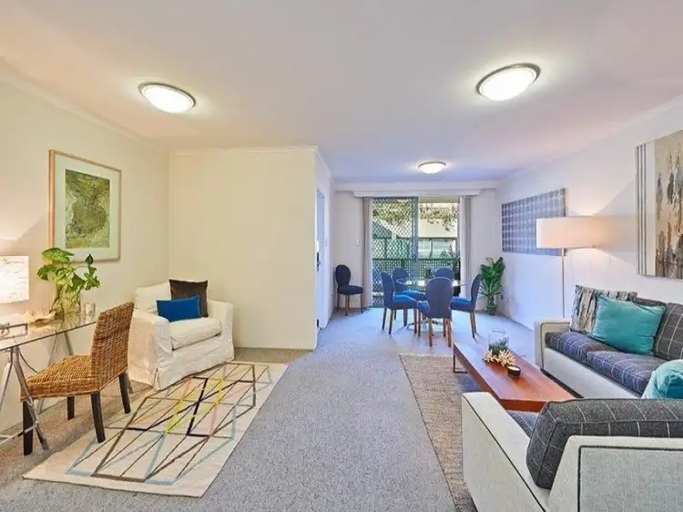 30 Nobbs Street