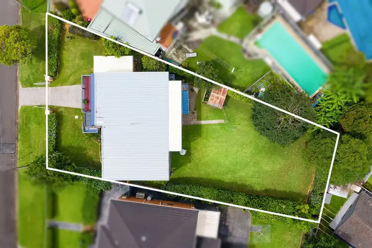 Second view of Homely house listing, 1 Lanford Avenue, Killarney Heights NSW 2087
