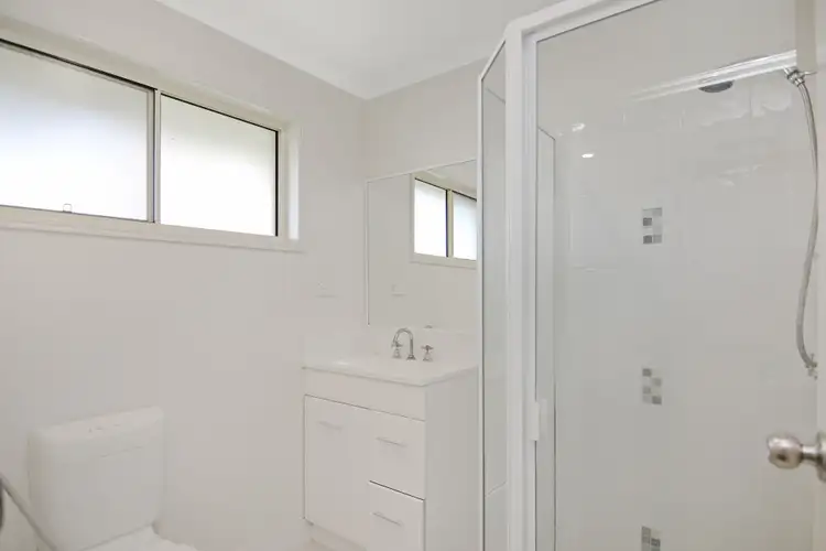 Sixth view of Homely house listing, 3 Trill Court, Urangan QLD 4655