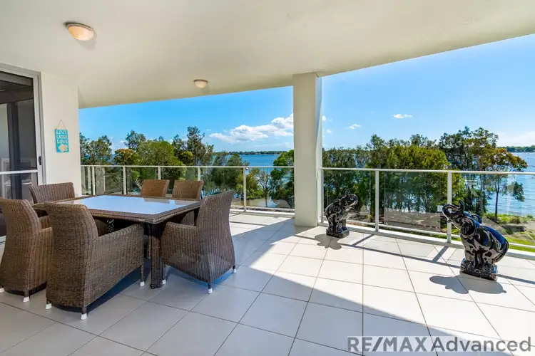 18/8a Spinnaker Drive