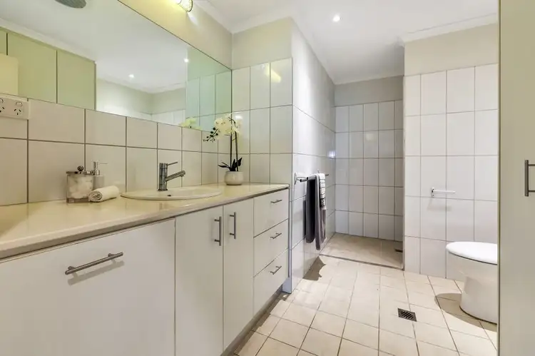 Sixth view of Homely unit listing, 3/9 Philip Street, Fannie Bay NT 820