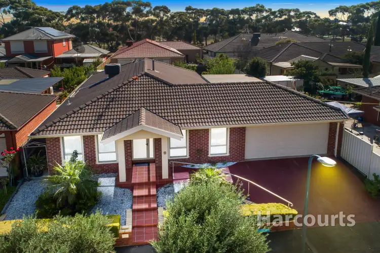 9 Sedgefield Terrace, Cairnlea VIC 3023