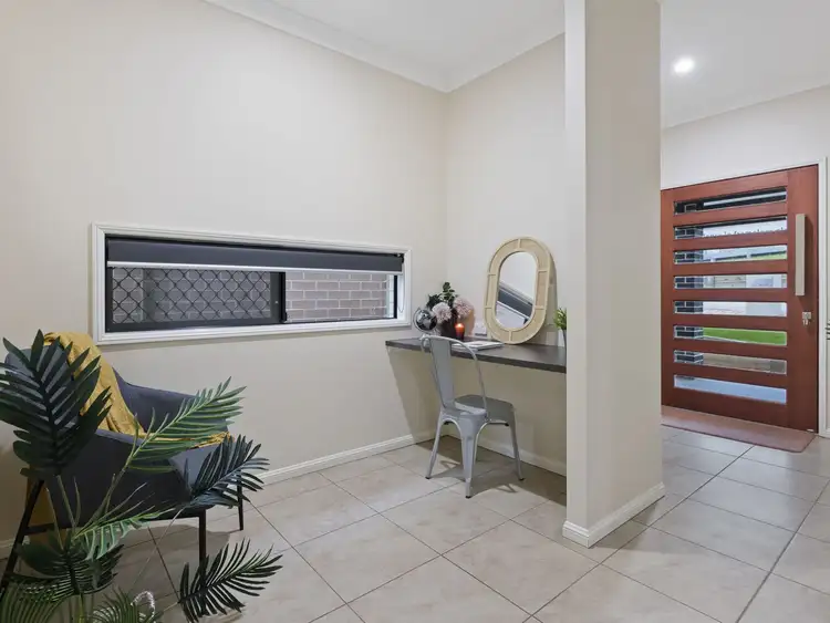 Second view of Homely house listing, 27 Hemmant Tingalpa Road, Hemmant QLD 4174