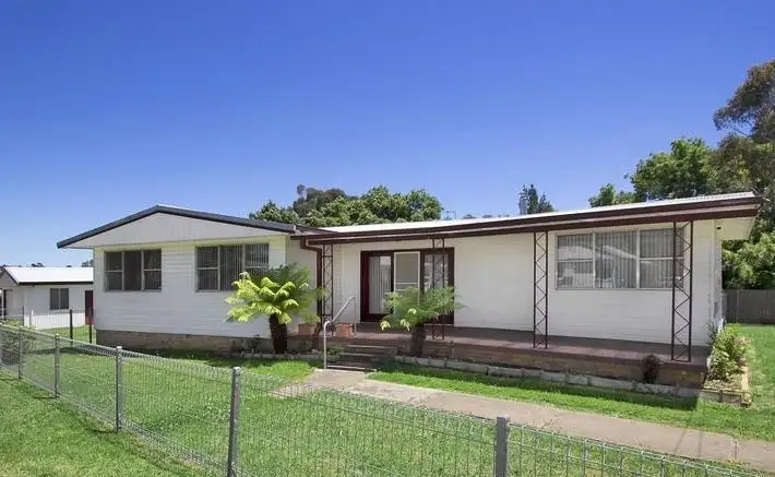 226 Canambe Street, Armidale NSW 2350