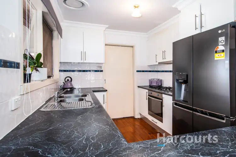 Seventh view of Homely house listing, 1 Joyce Close, St Albans VIC 3021