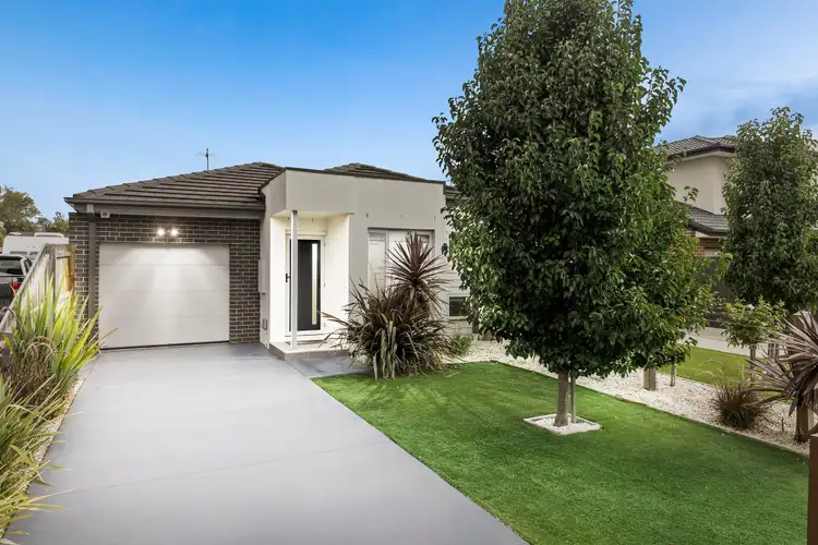 Main view of Homely house listing, 11 Wingara Avenue, Keilor East VIC 3033
